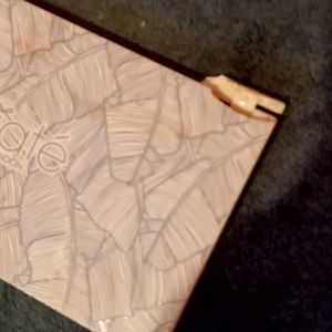 I like the brand and colors